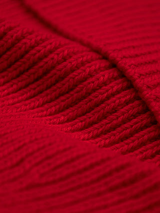 Distressed Label Beanie - Red